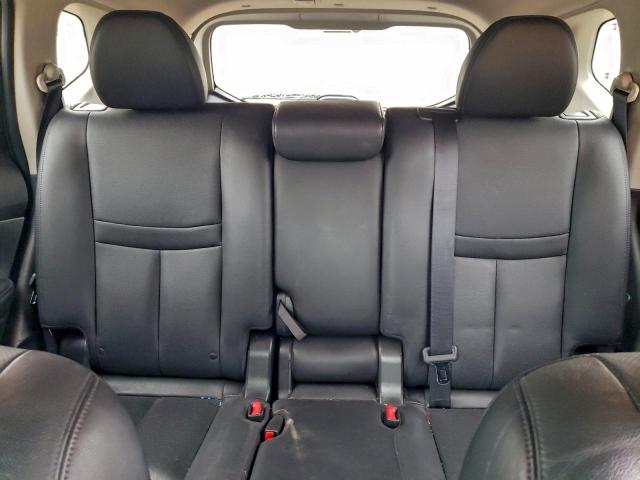 Nissan Rogue S Image 3