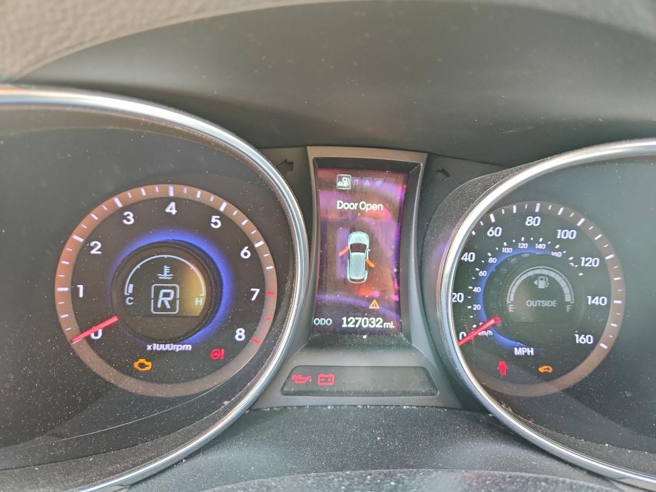 Hyundai SANTA FE Image 7