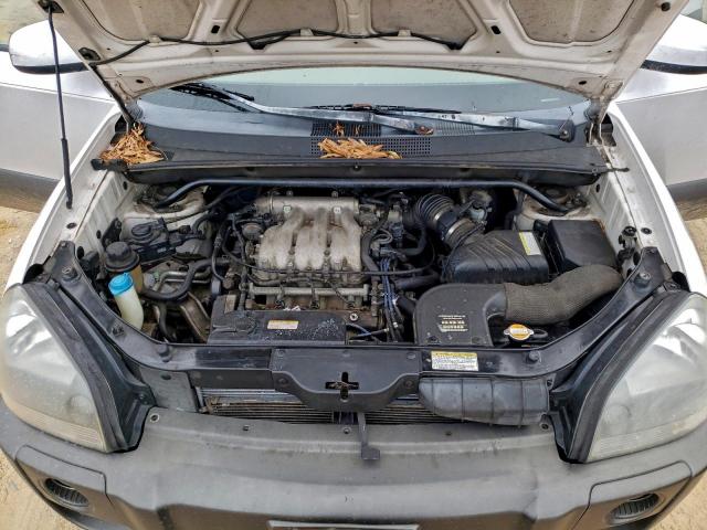 Hyundai TUCSON Gls Image 12