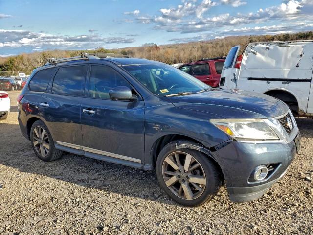 Nissan Pathfinder S Image 8