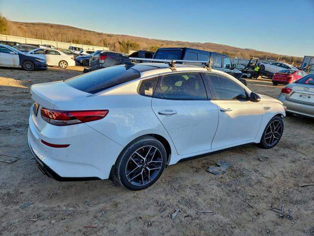 Kia Optima Lx Image 7