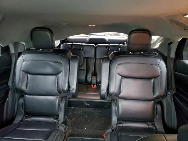 Ford Explorer Xlt Image 13