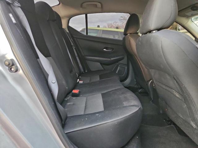 Nissan Sentra Sv Image 3