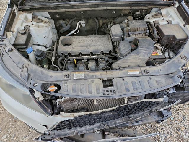 Kia Sorento Base Image 10