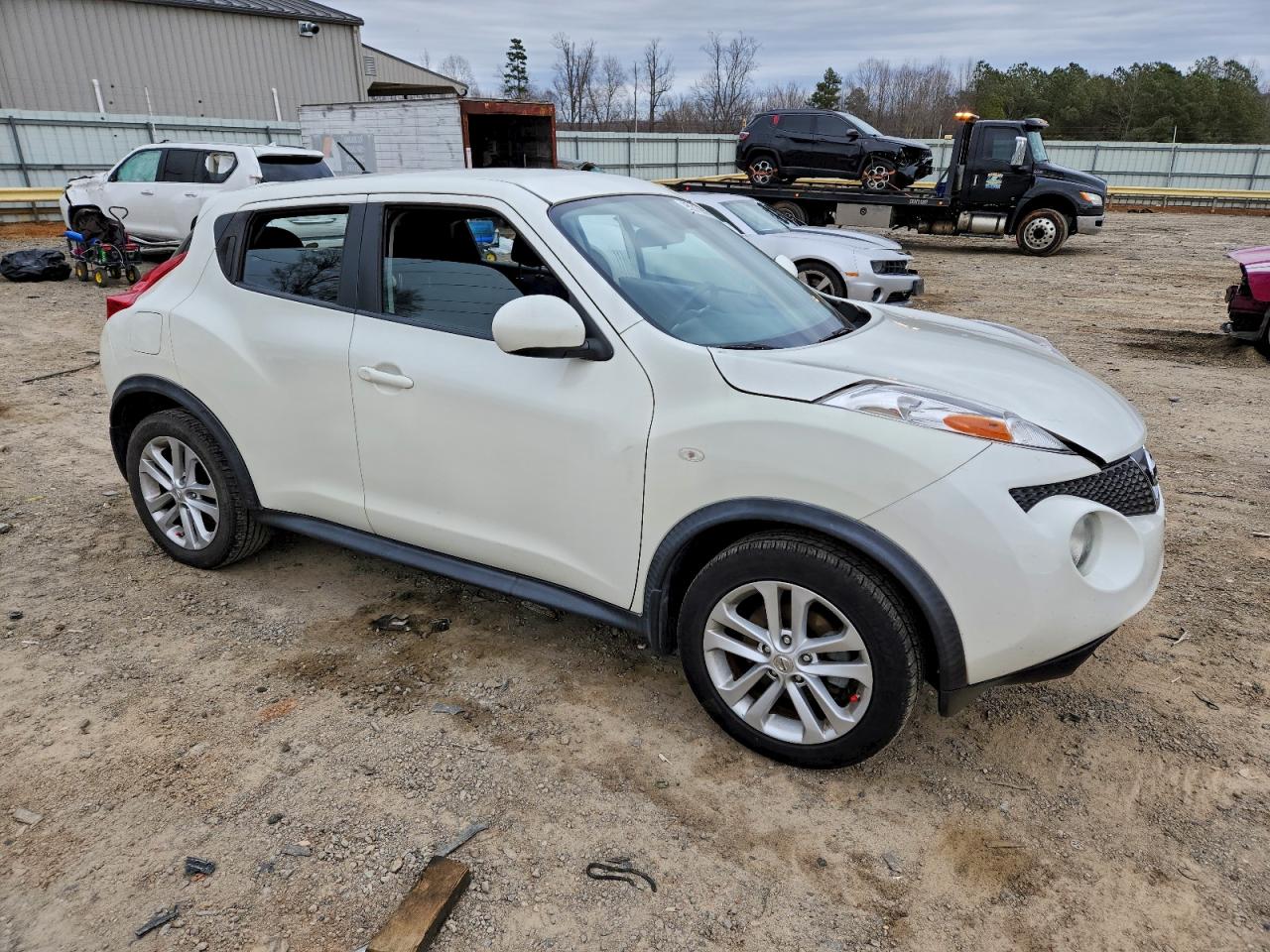 Nissan JUKE S Image 5
