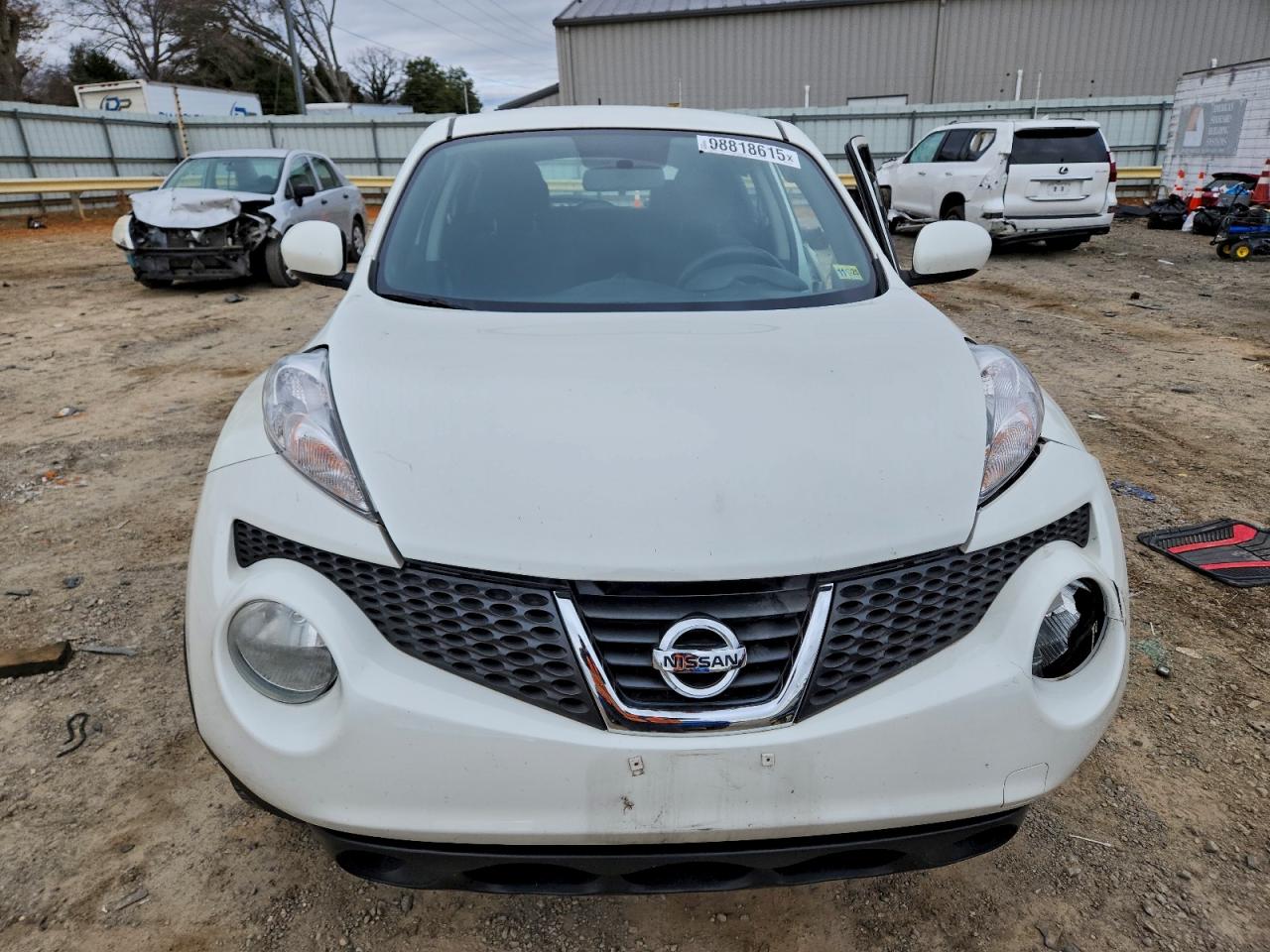 Nissan JUKE S Image 8