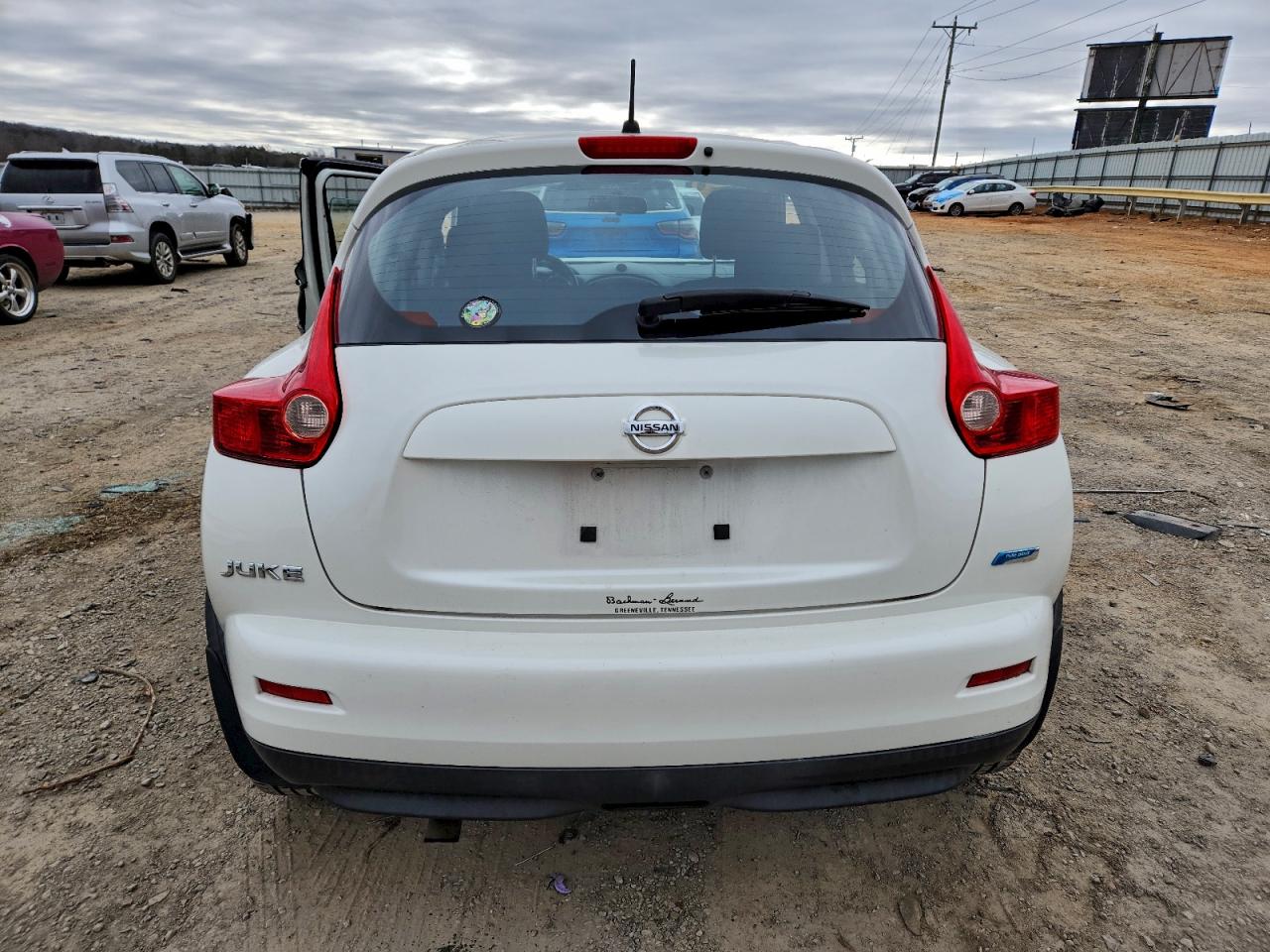 Nissan JUKE S Image 4