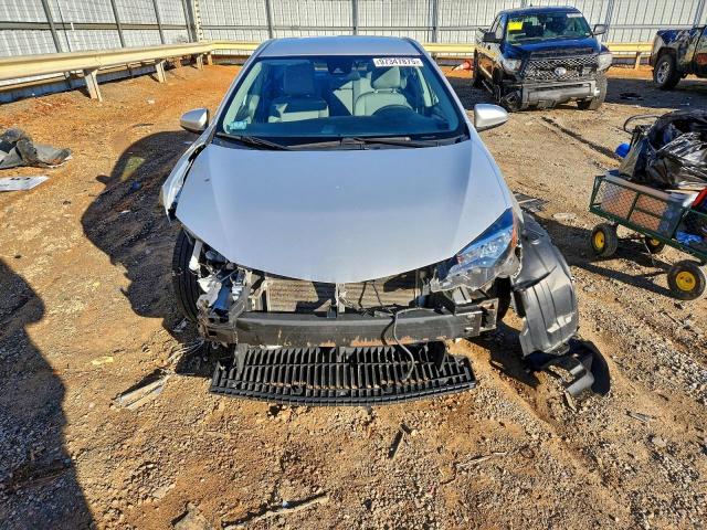 Toyota Corolla L Image 7