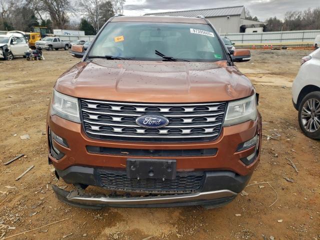 Ford Explorer Limited Image 3