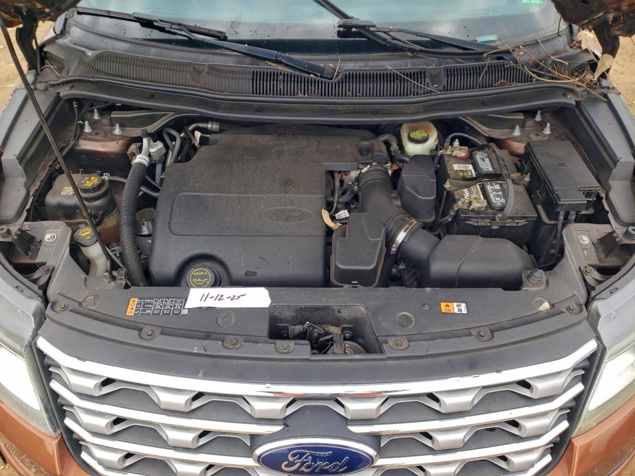 Ford Explorer Limited Image 8