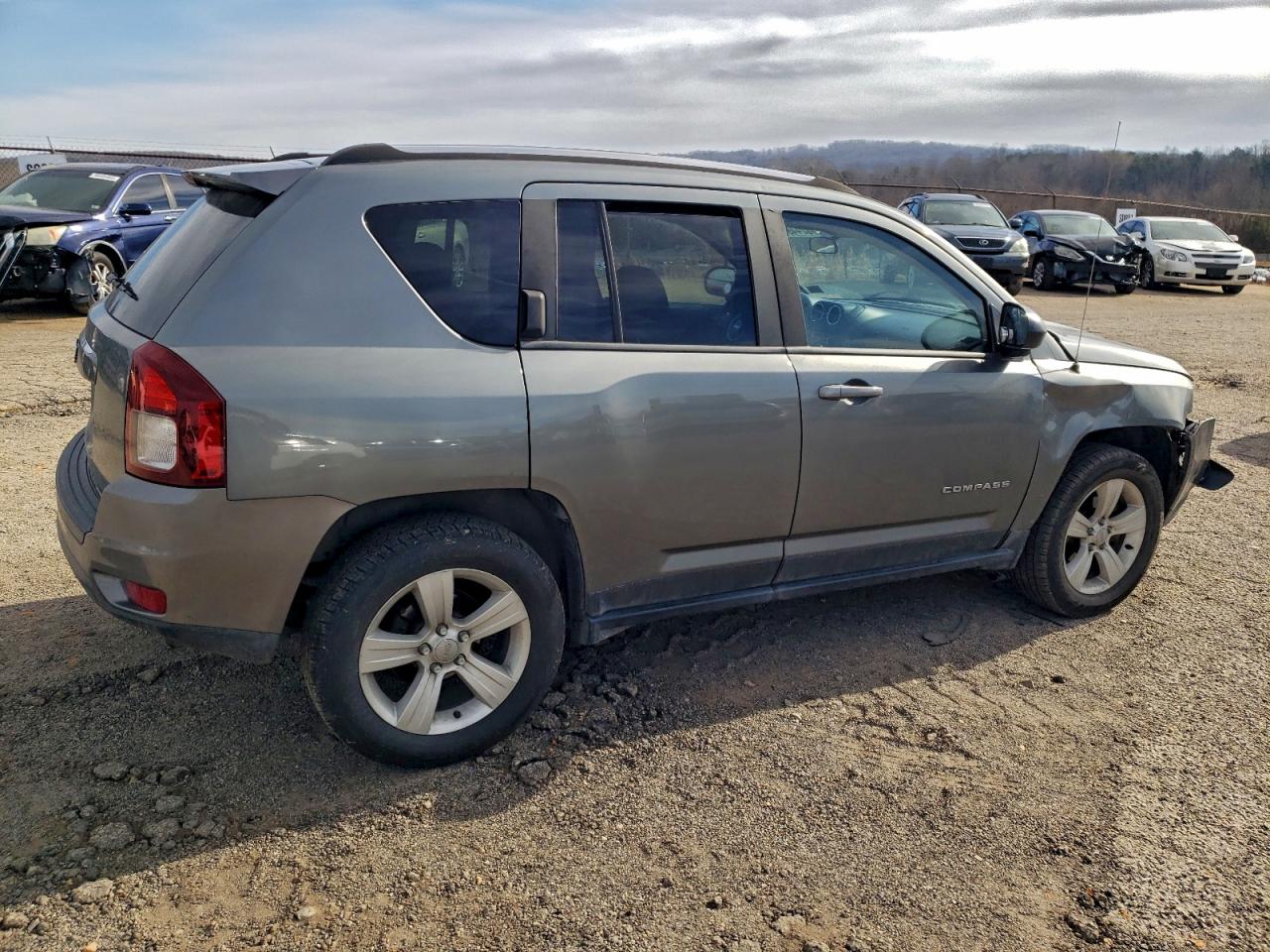 Jeep Compass Sport Image 3