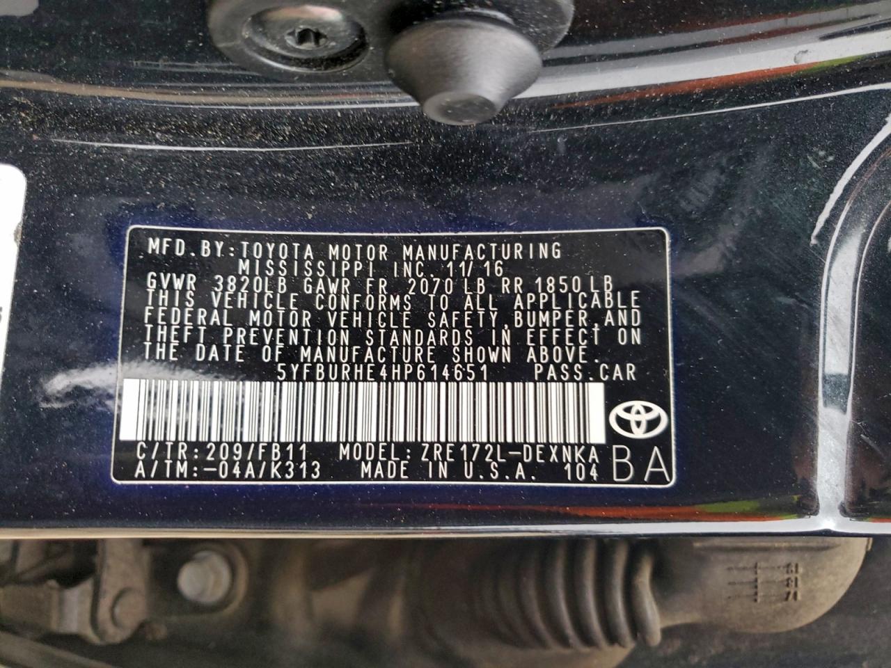 Toyota Corolla L Image 6