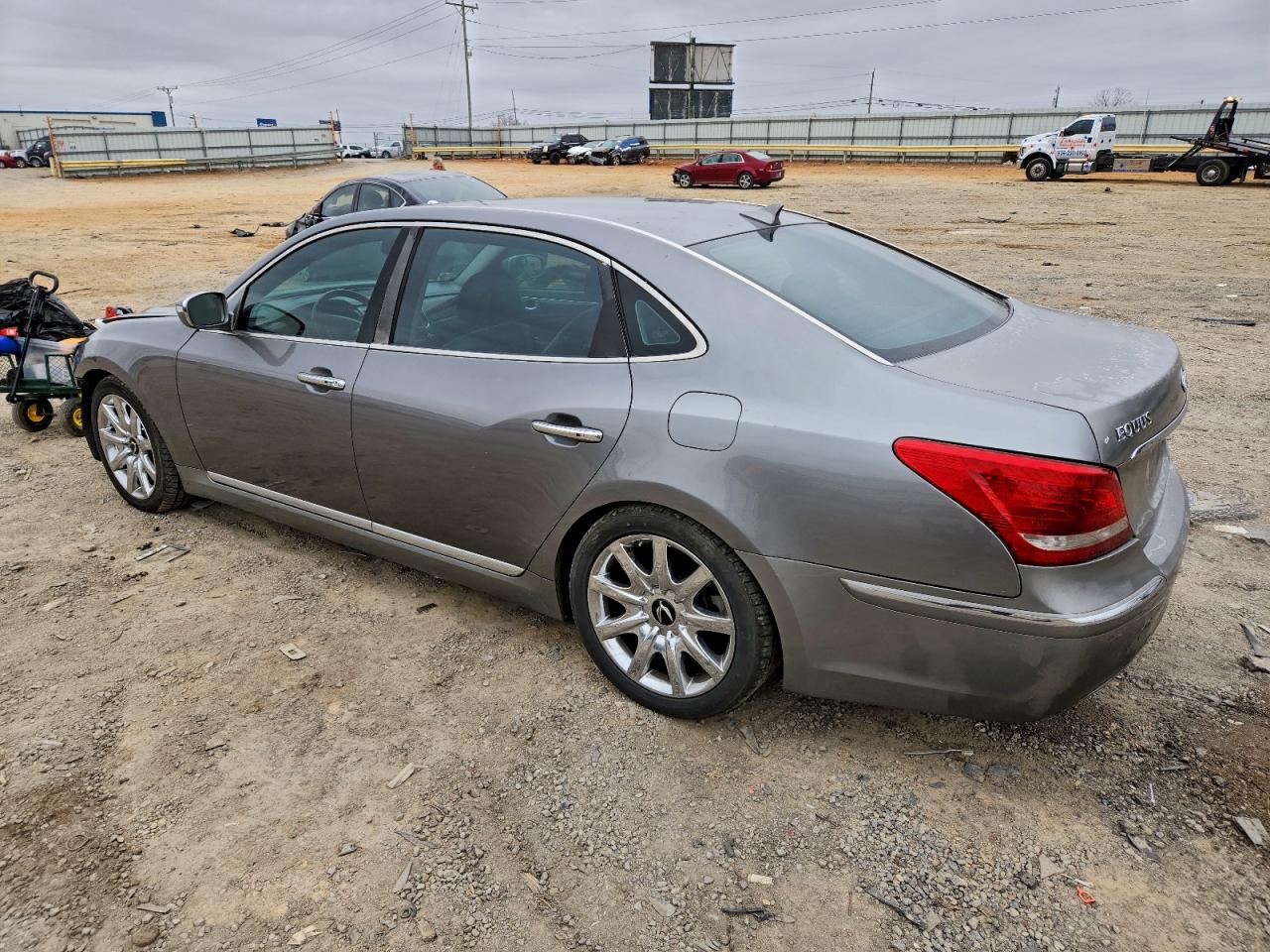 Hyundai Equus Signature Image 7