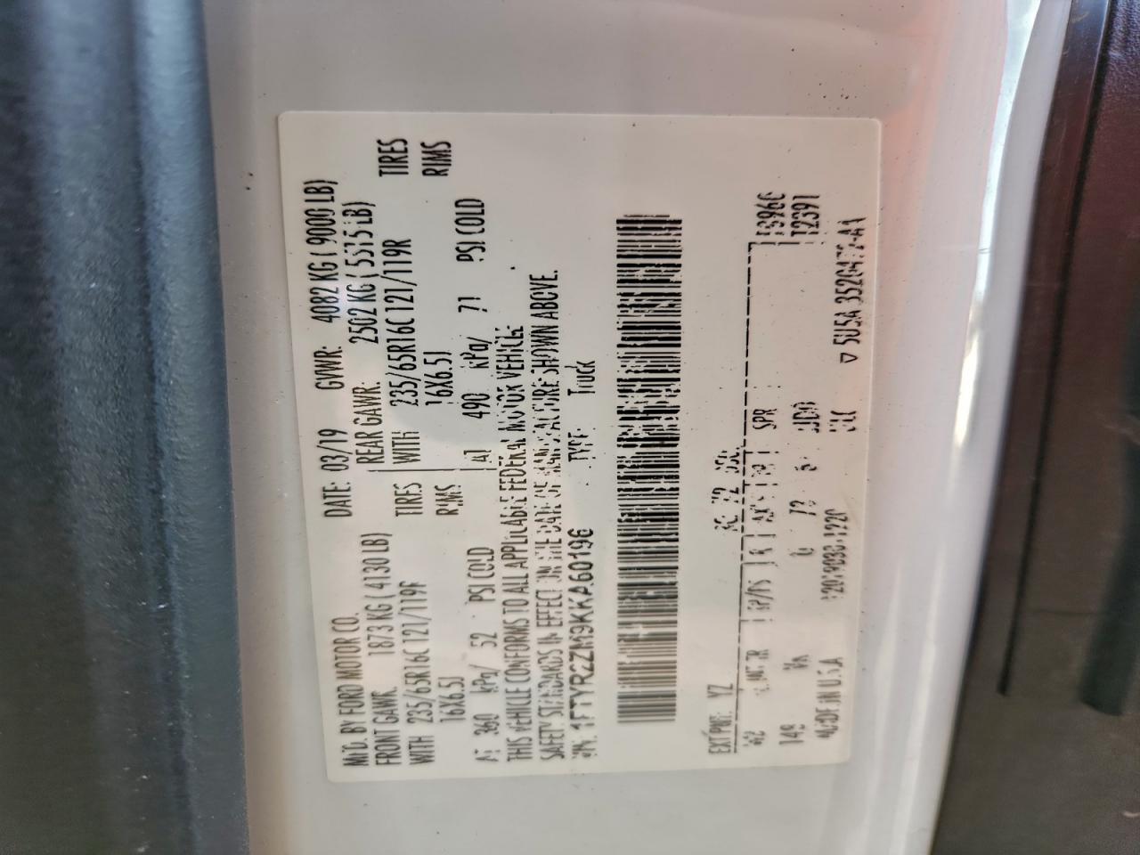 Ford Transit T-250 Image 10