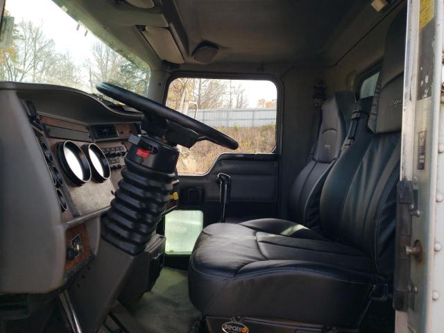 Kenworth T300 T300 Image 7