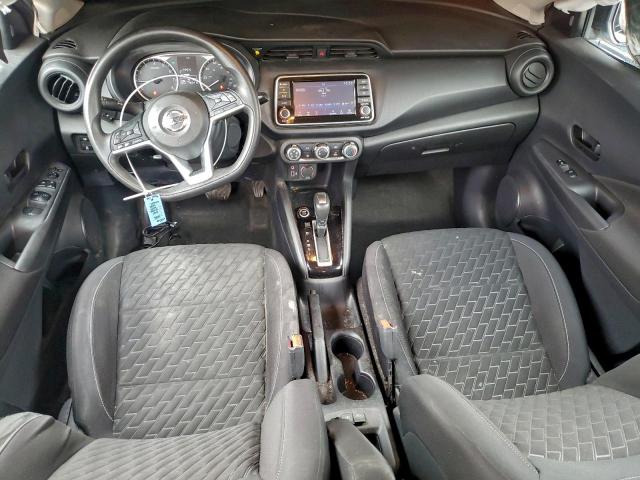 Nissan Kicks S Image 11