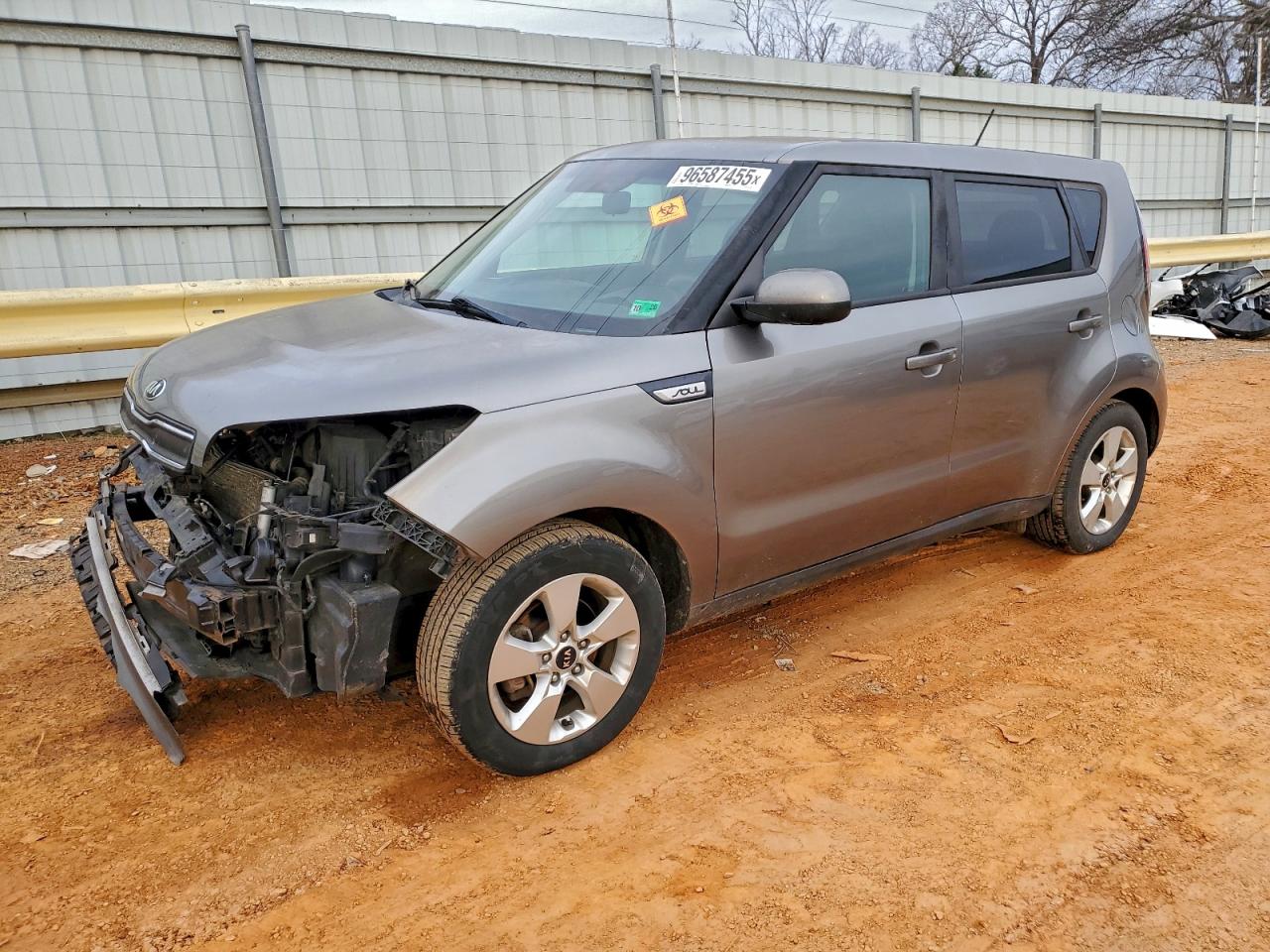 Kia Soul Image 1