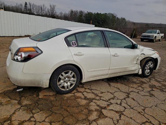 Nissan Altima Base Image 6