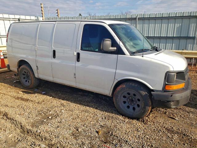 Chevrolet Express Image 9