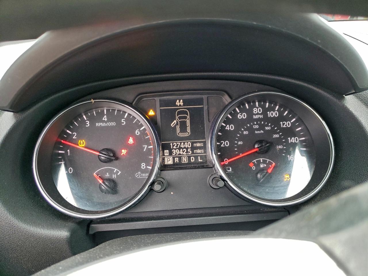 Nissan Rogue S Image 7