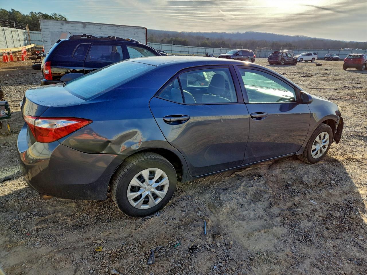 Toyota Corolla L Image 10