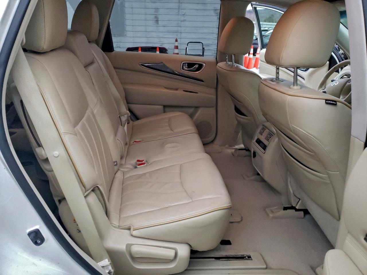 INFINITI Qx Image 10