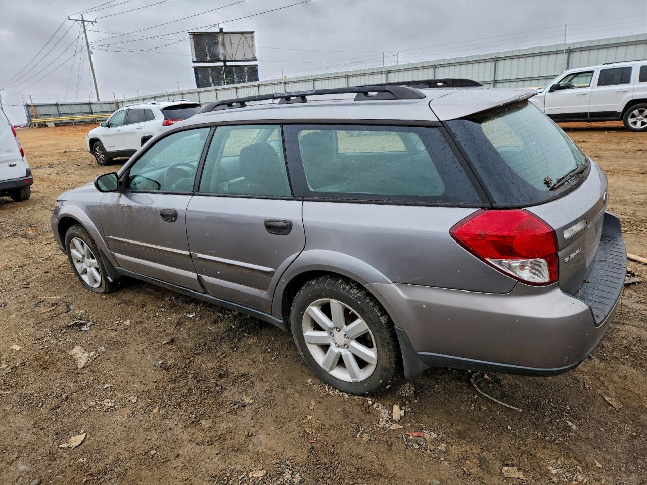 Subaru Outback 2.5i Image 12