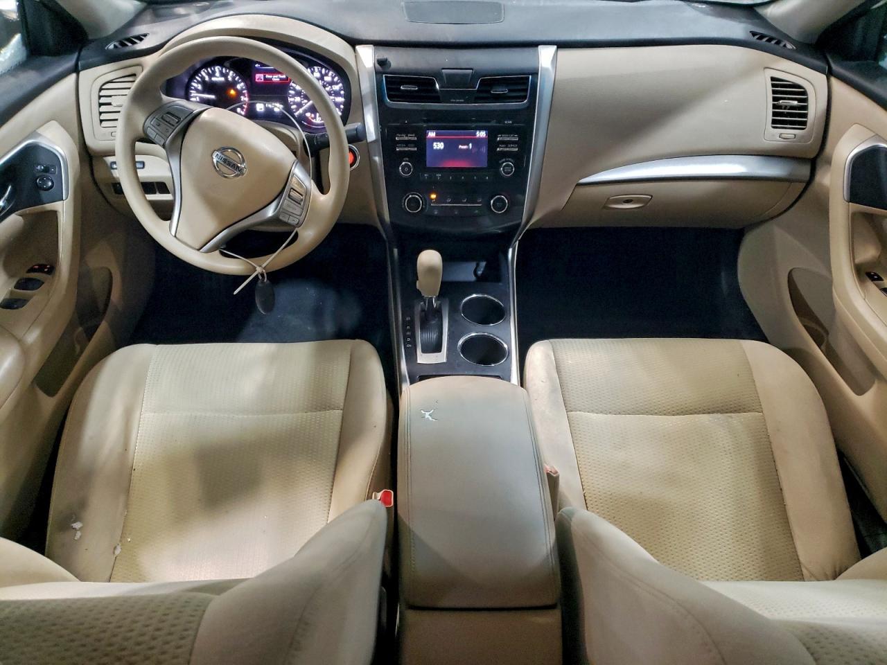 Nissan Altima 2.5 Image 2