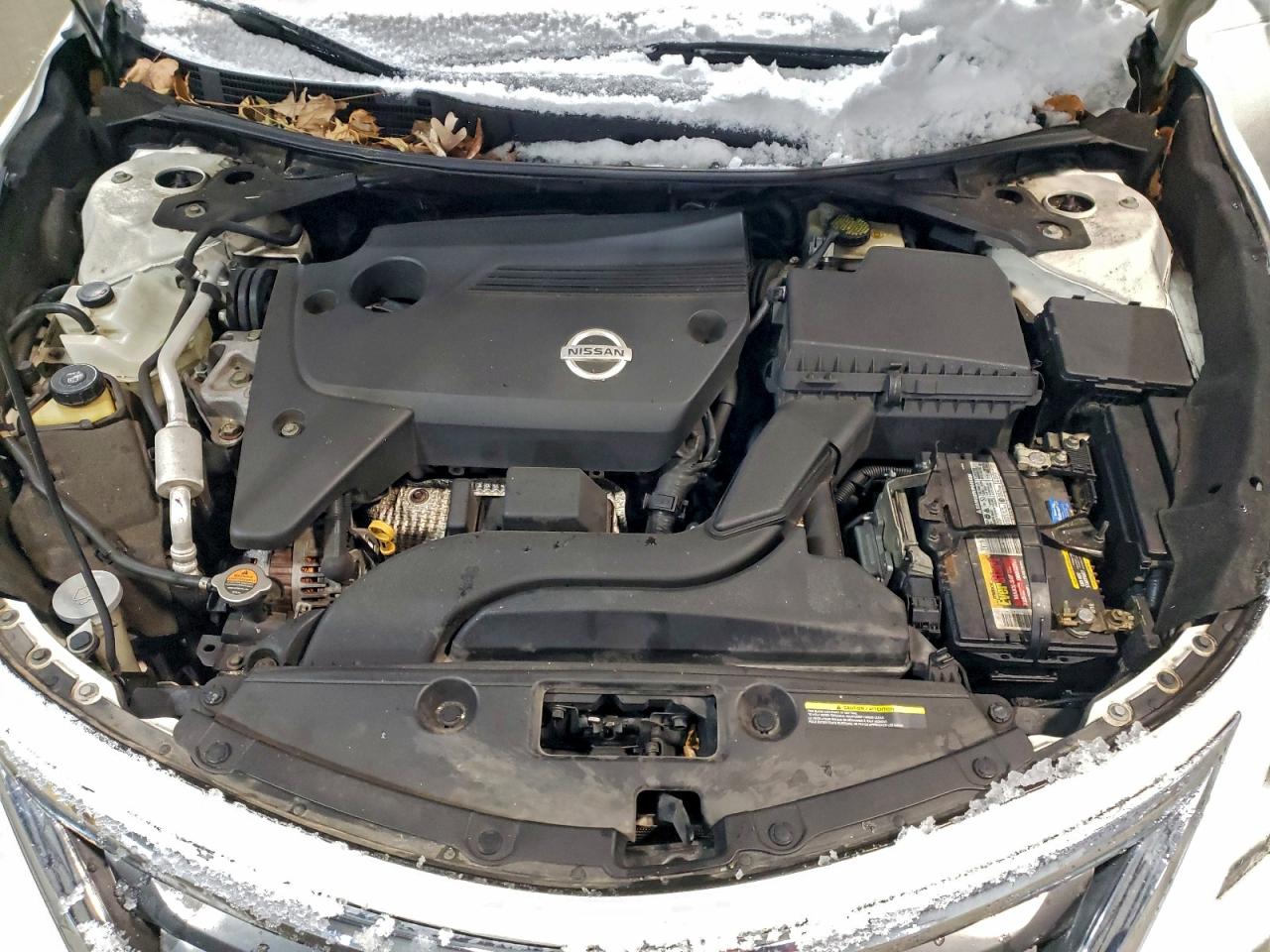 Nissan Altima 2.5 Image 3