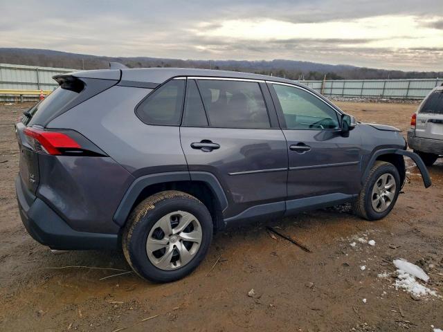 Toyota RAV4 Le Image 11