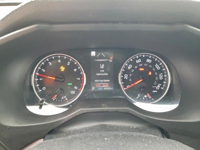 Toyota RAV4 Le Image 5