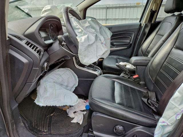 Ford EcoSport Titanium Image 3