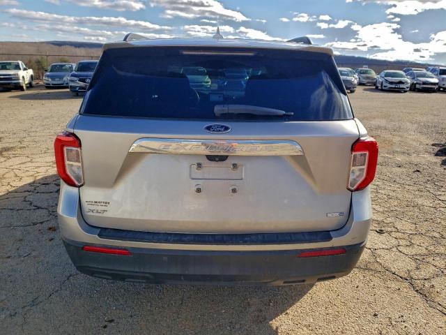 Ford Explorer Xlt Image 3