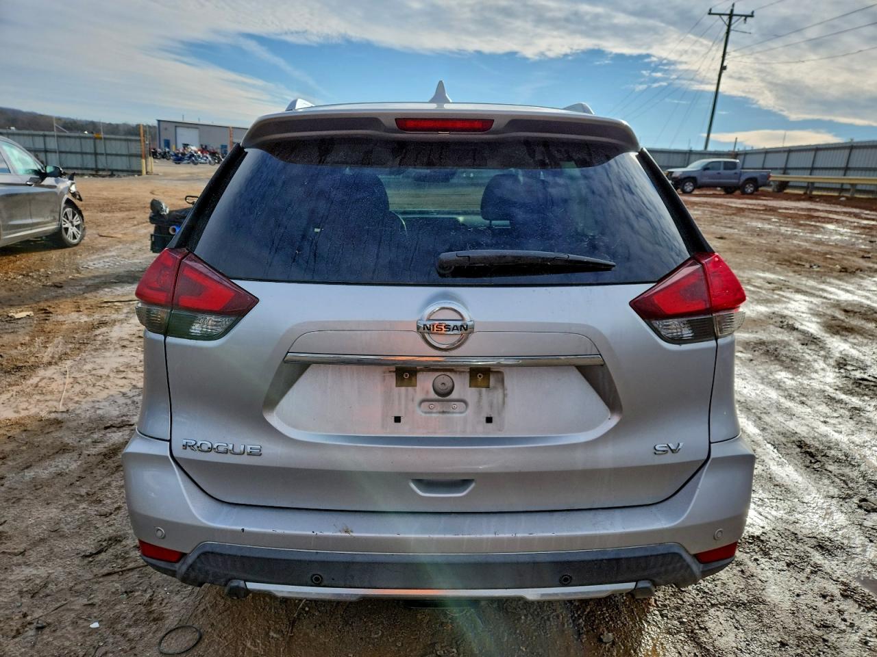 Nissan Rogue S Image 13