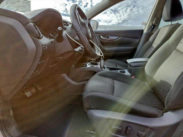 Nissan Rogue S Image 6