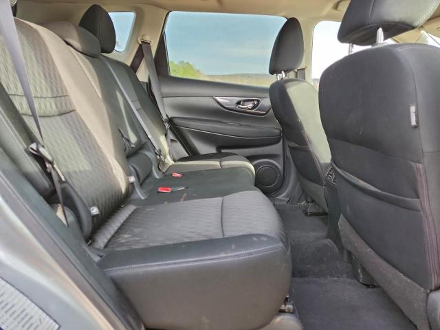 Nissan Rogue S Image 8