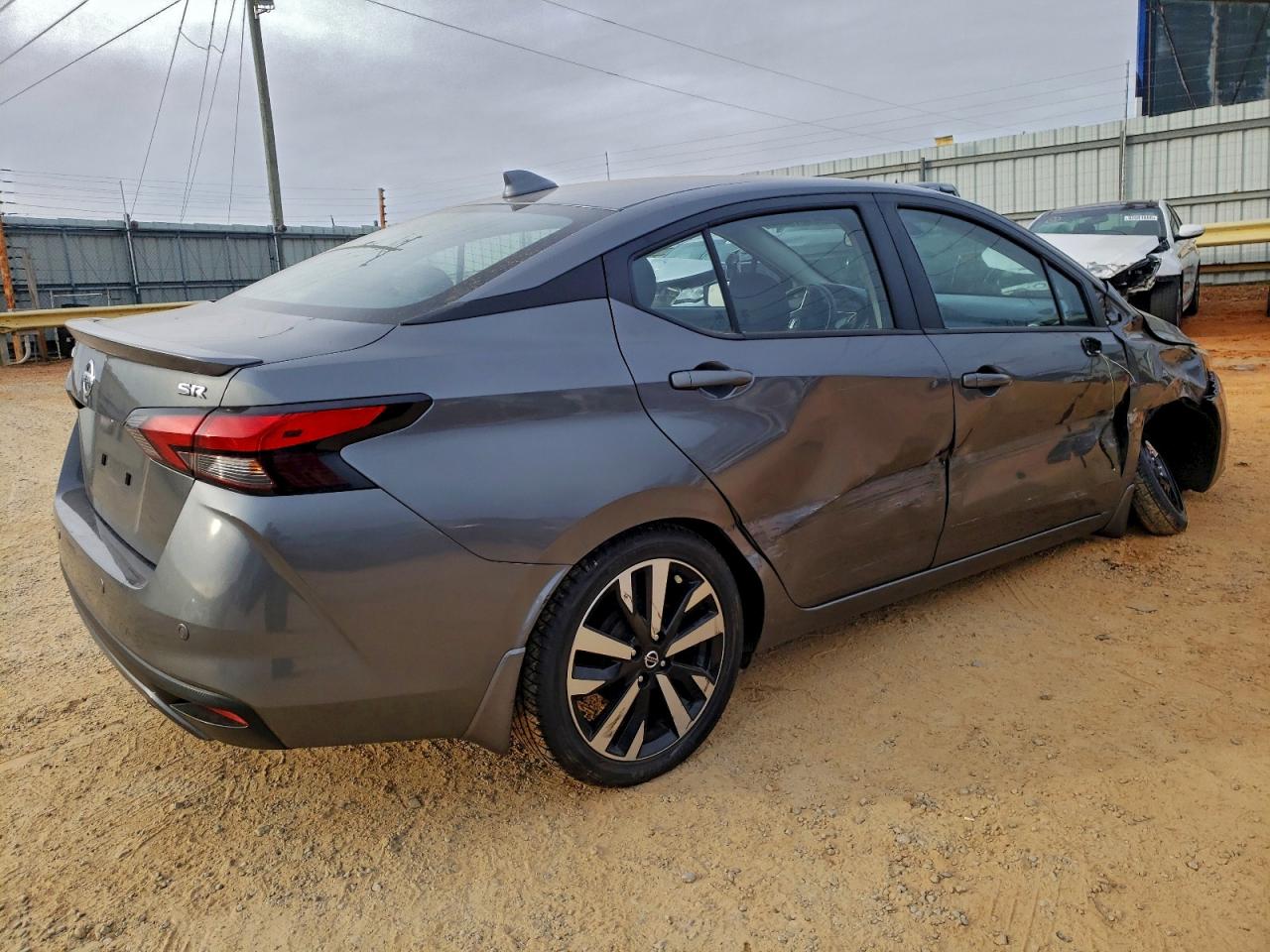 Nissan Versa Sr Image 3