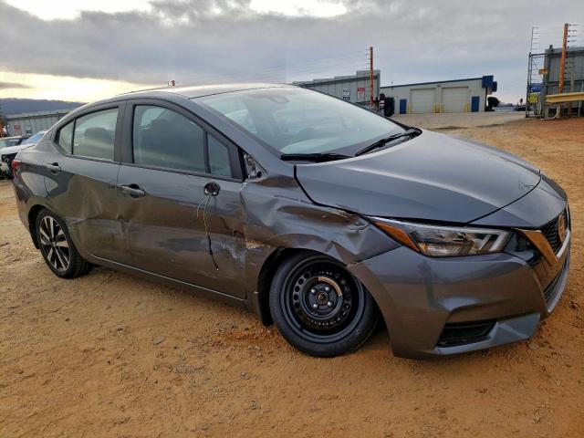 Nissan Versa Sr Image 8