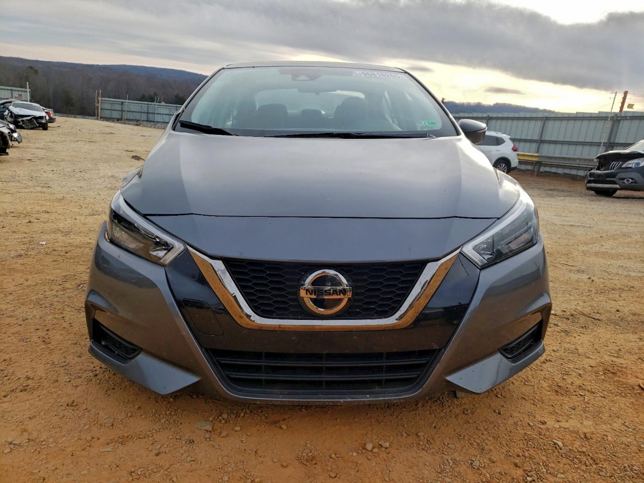 Nissan Versa Sr Image 4