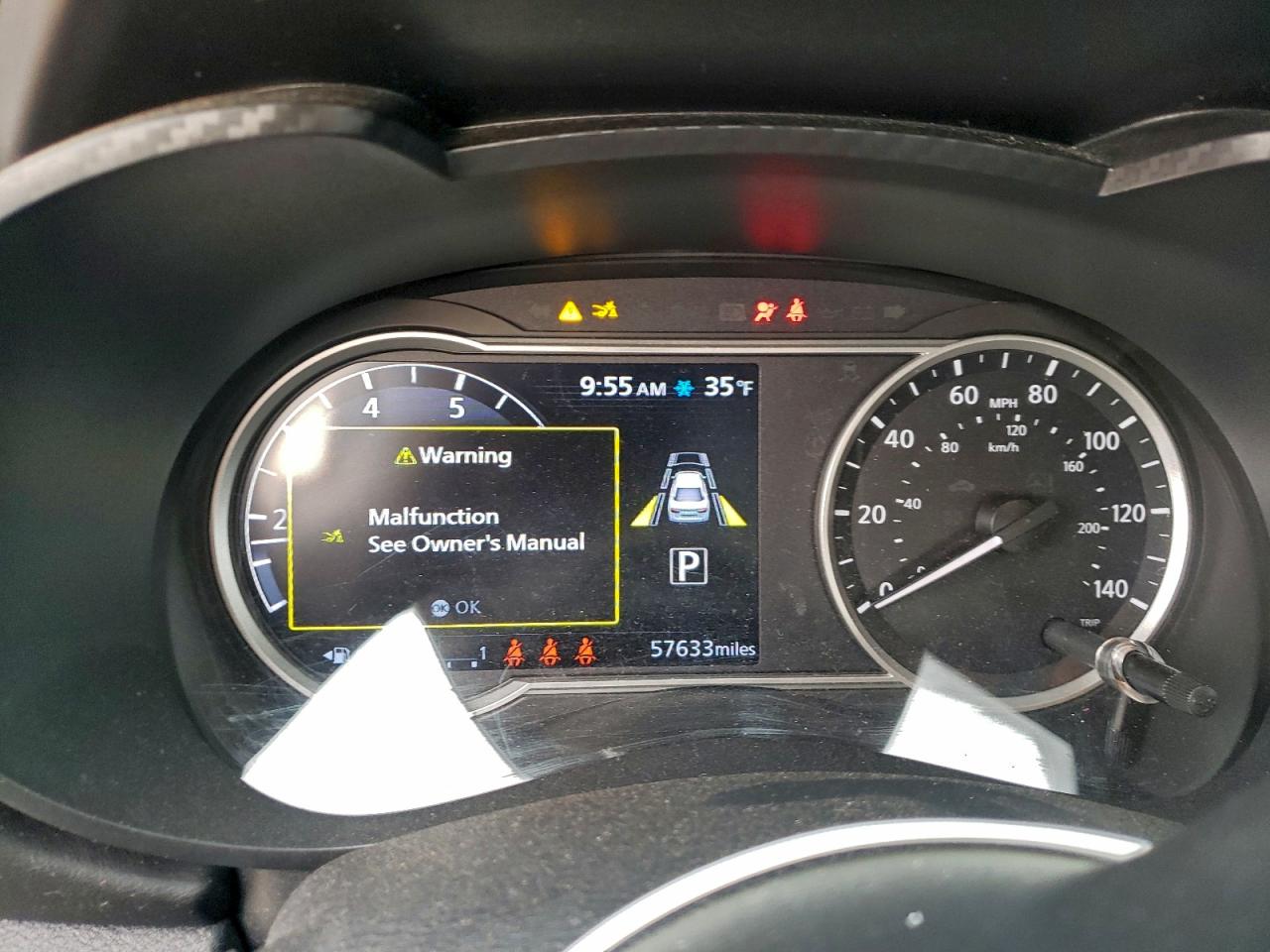 Nissan Versa Sr Image 10