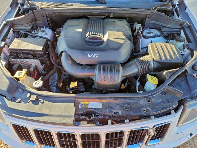 Jeep Grand Cherokee Limited Image 12