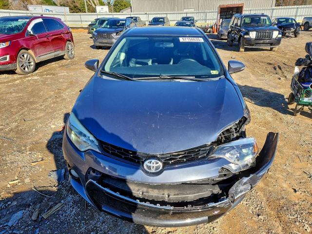 Toyota Corolla L Image 8