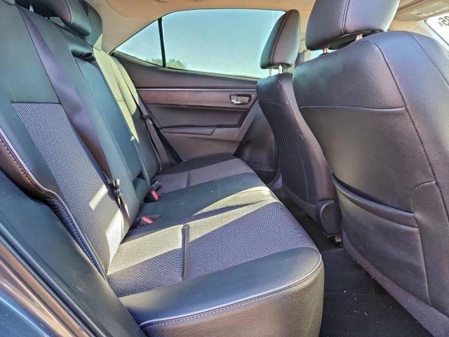 Toyota Corolla L Image 2