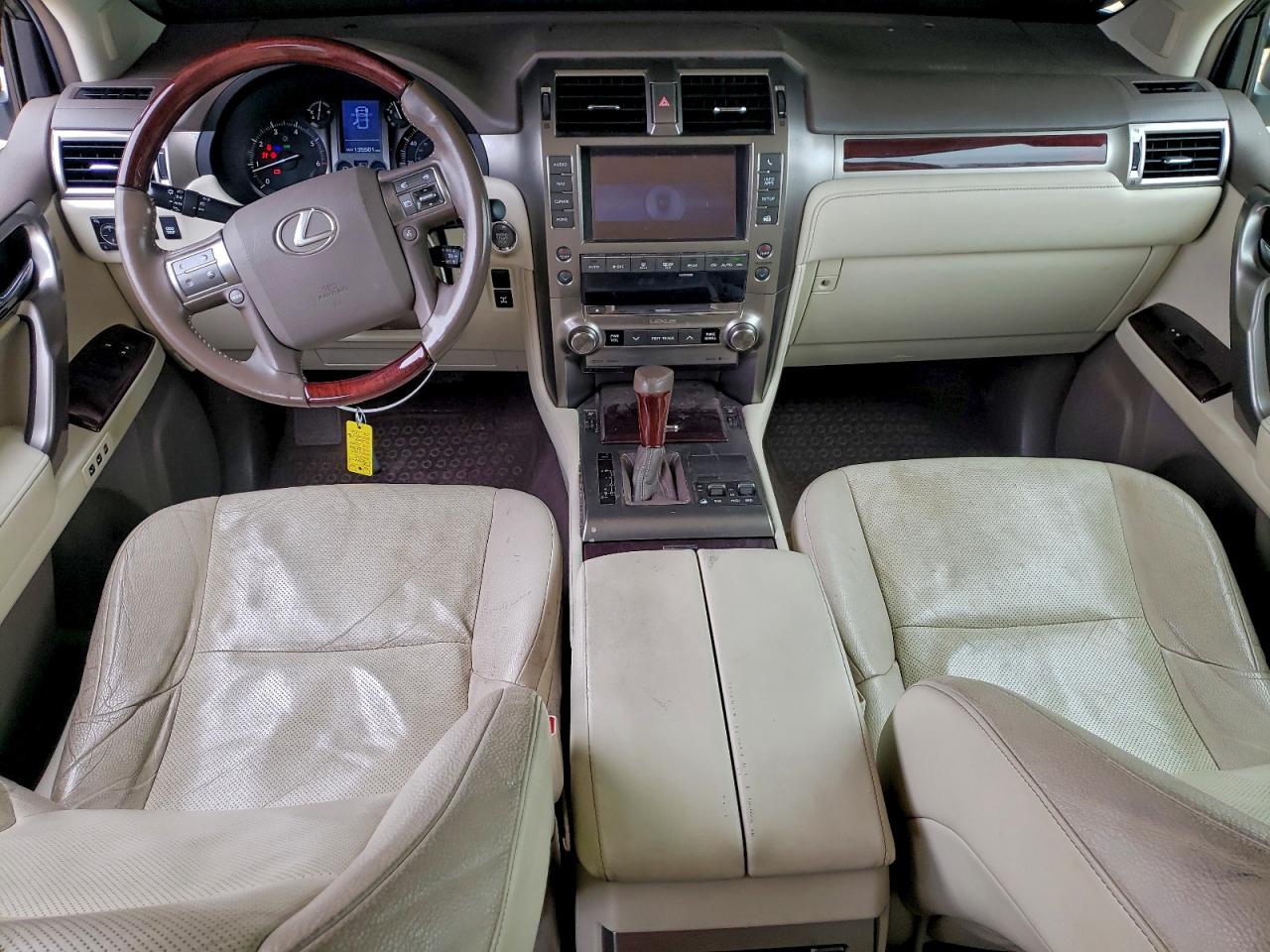 Lexus Gx 460 Image 2