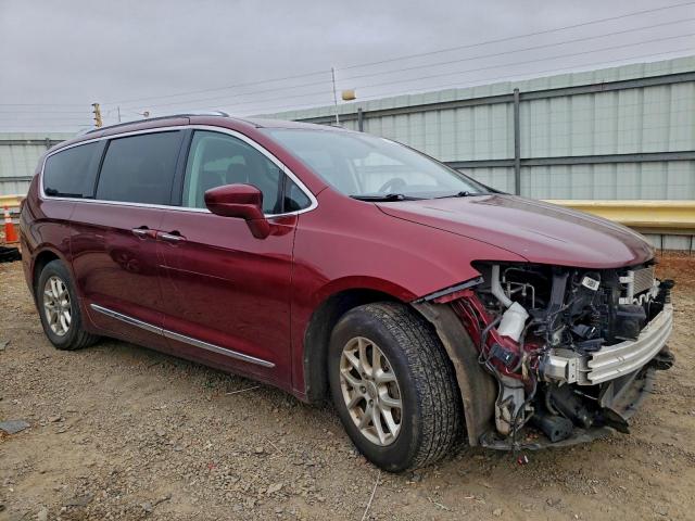 Chrysler Pacifica Touring L Image 3