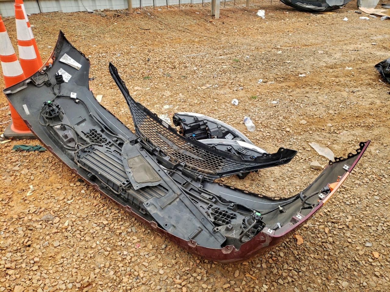 Chrysler Pacifica Touring L Image 8