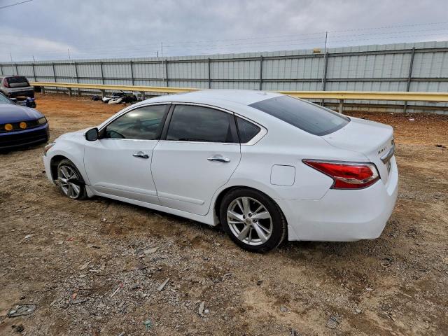 Nissan Altima 2.5 Image 4