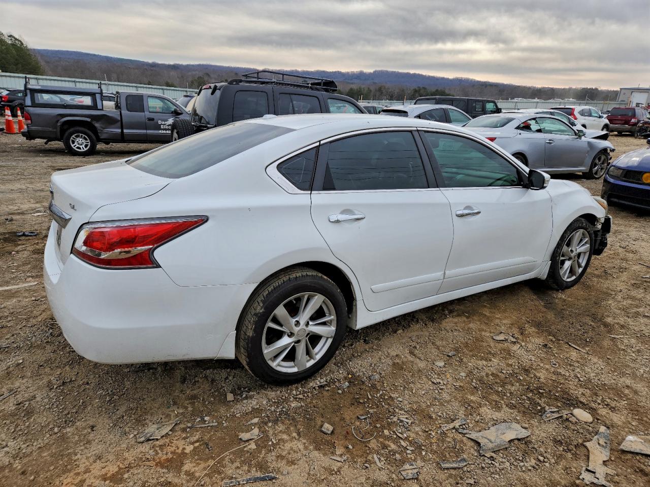 Nissan Altima 2.5 Image 3