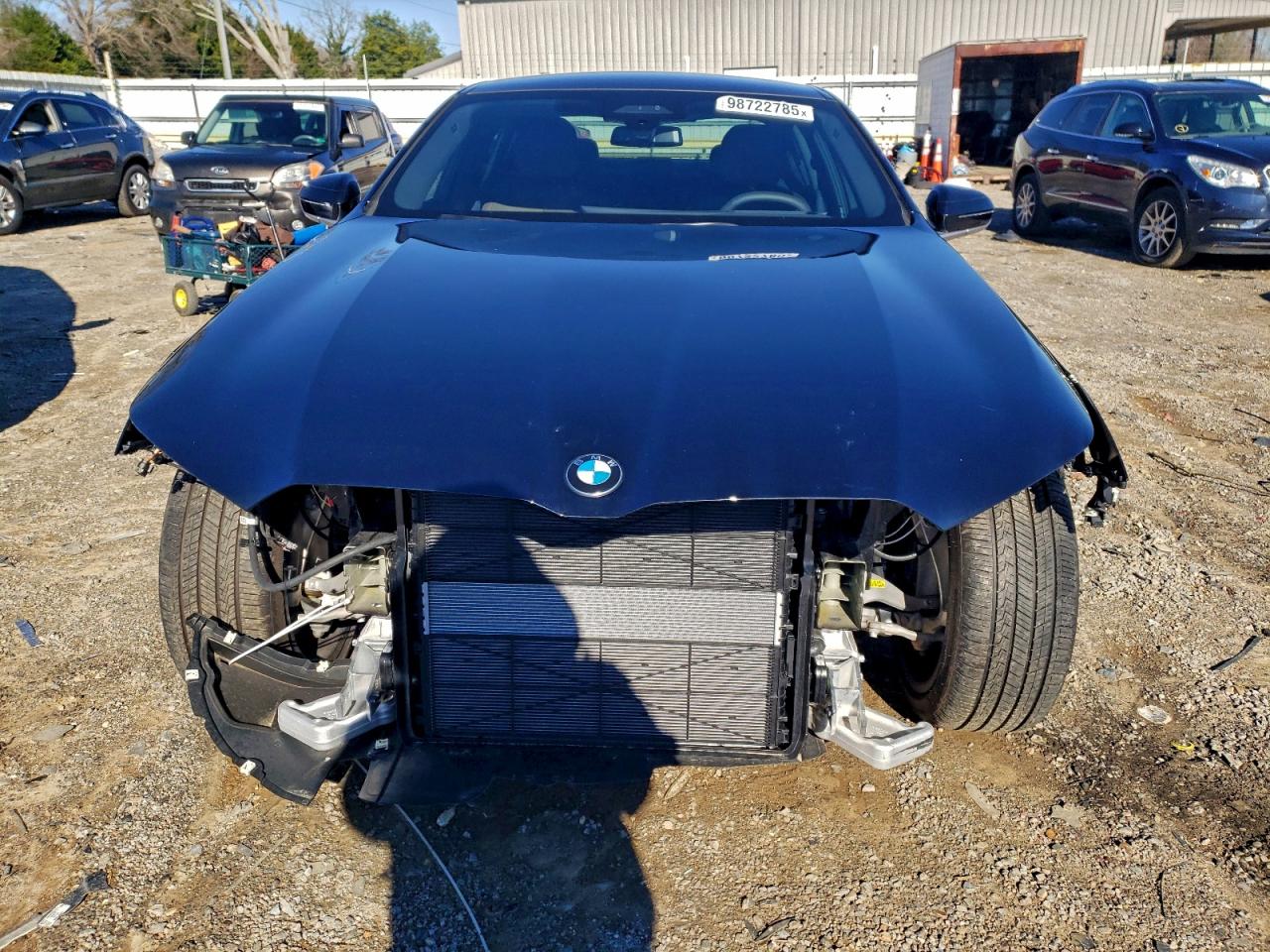 BMW 5 Series I Image 6